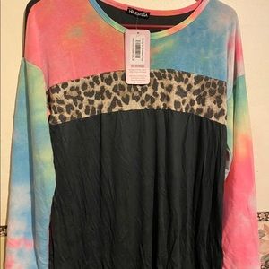 Boutique leopard long sleeve shirt